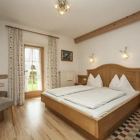 بيت ضيافة Kaiserpension Muellnerhof