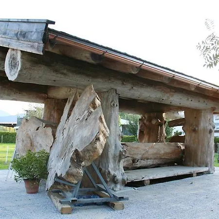Kaiserpension Muellnerhof Konukevi Oberndorf in Tirol