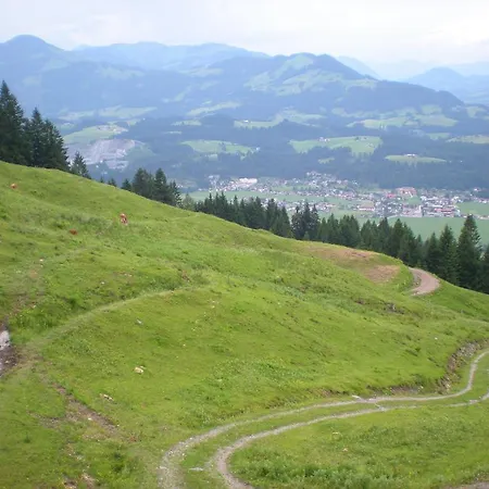 Penzion Kaiserpension Muellnerhof Oberndorf in Tirol