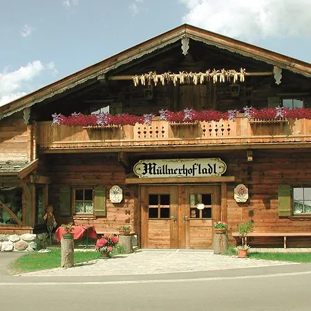 Kaiserpension Muellnerhof Oberndorf in Tirol
